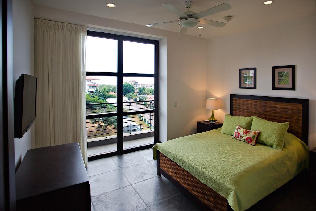 15 Love Bed & Breakfast Tamarindo Room photo